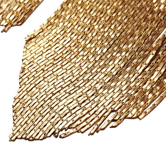 VTG Signed Ellen Tracy Earrings Teardrop Fringe Clip On Glam Shimmer Gold Tone - Picture 6 of 11